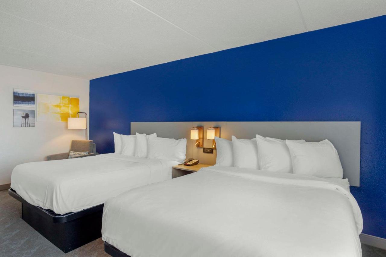 Comfort Inn & Suites Voorhees-Mt Laurel Екстериор снимка