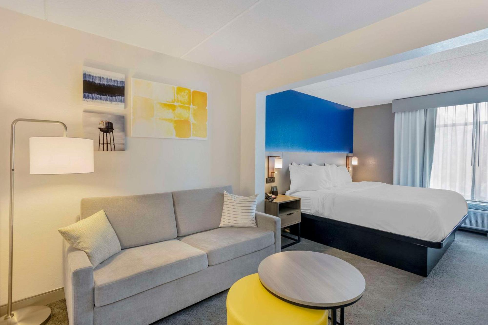 Comfort Inn & Suites Voorhees-Mt Laurel Екстериор снимка